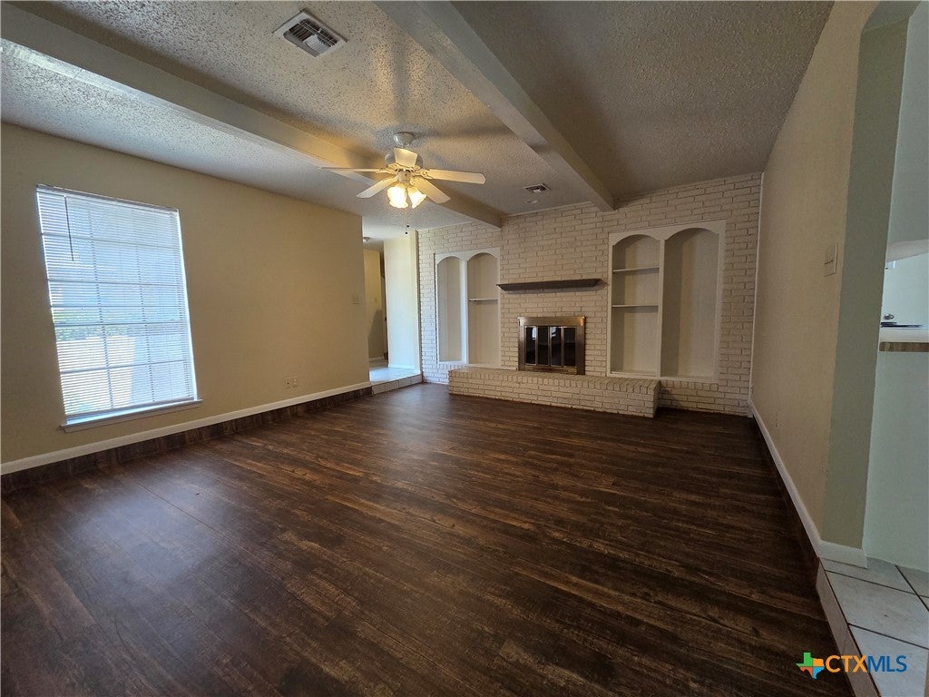 1801 Forest Trail