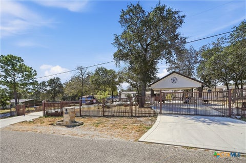 Photo of 4426 Lost Hills Drive, Elmendorf, TX 78112 (MLS # 624723)