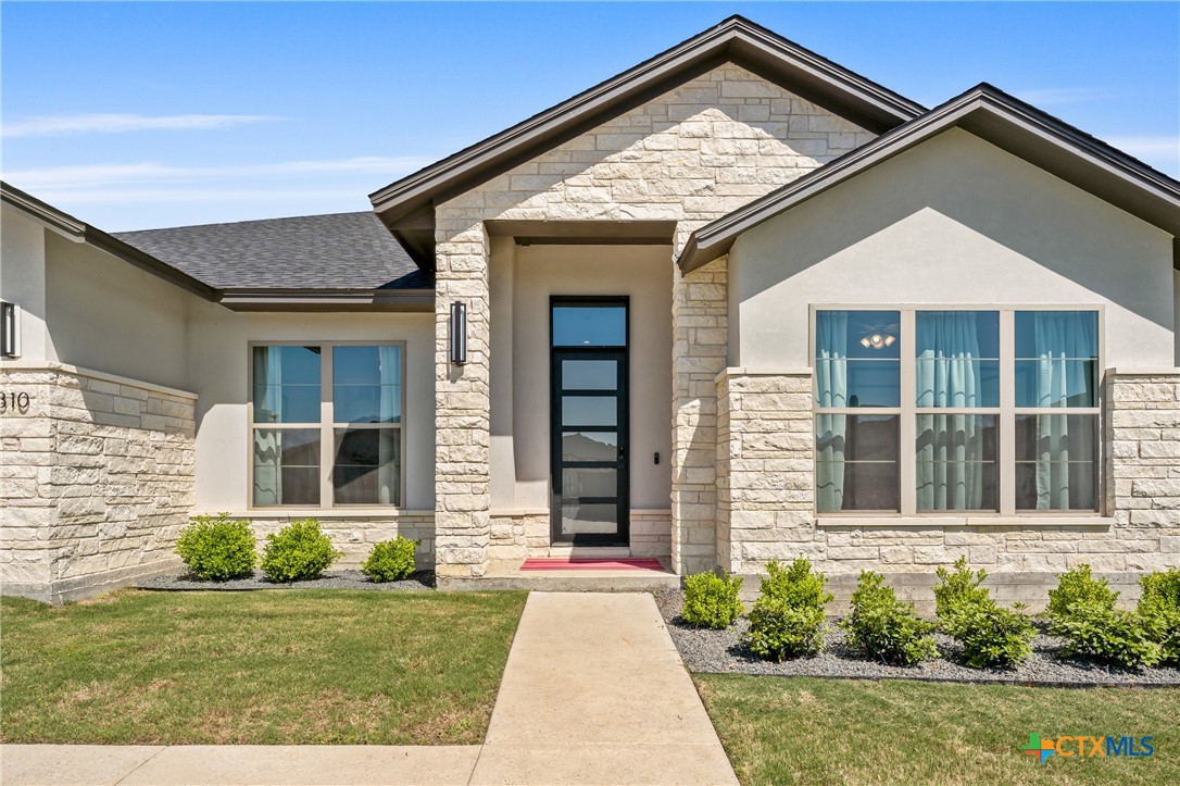 6310 Brasada Lane