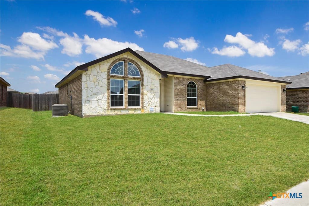 Photo of 405 E Vega Lane, Killeen, TX 76542 (MLS # 622042)