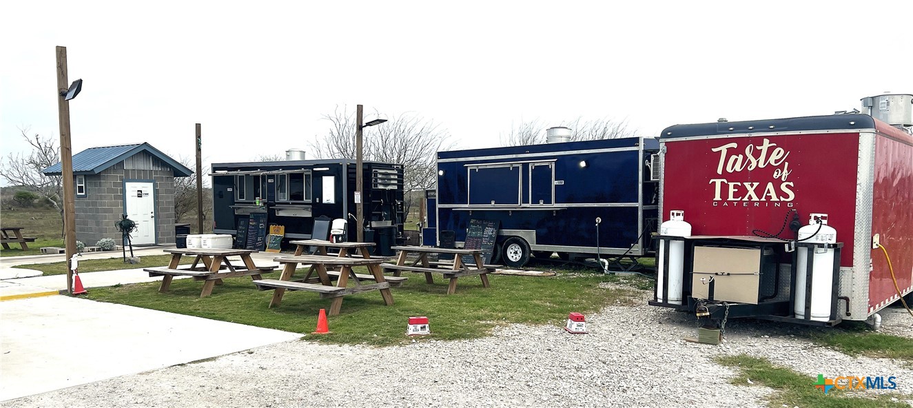 6302 HWY 35 N