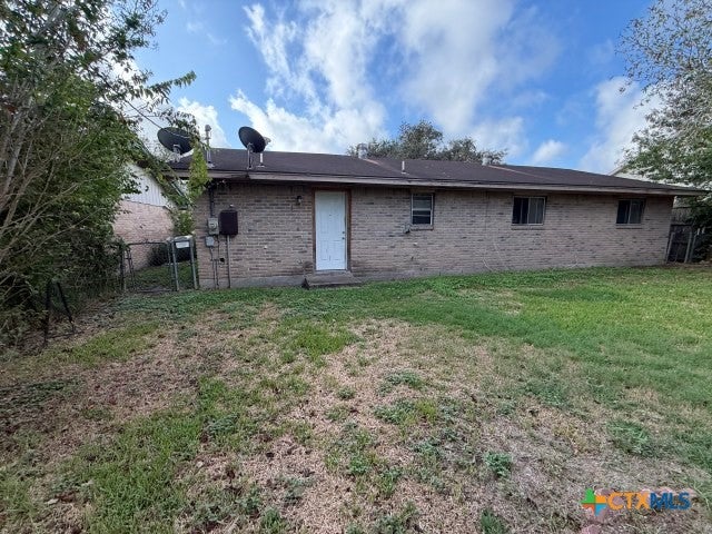 Photo of 615 Avenue C, Yorktown, TX 78164 (MLS # 627842)