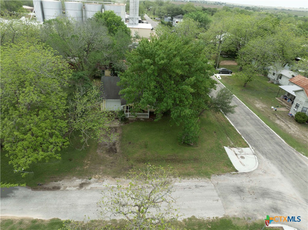405 W Live Oak Street