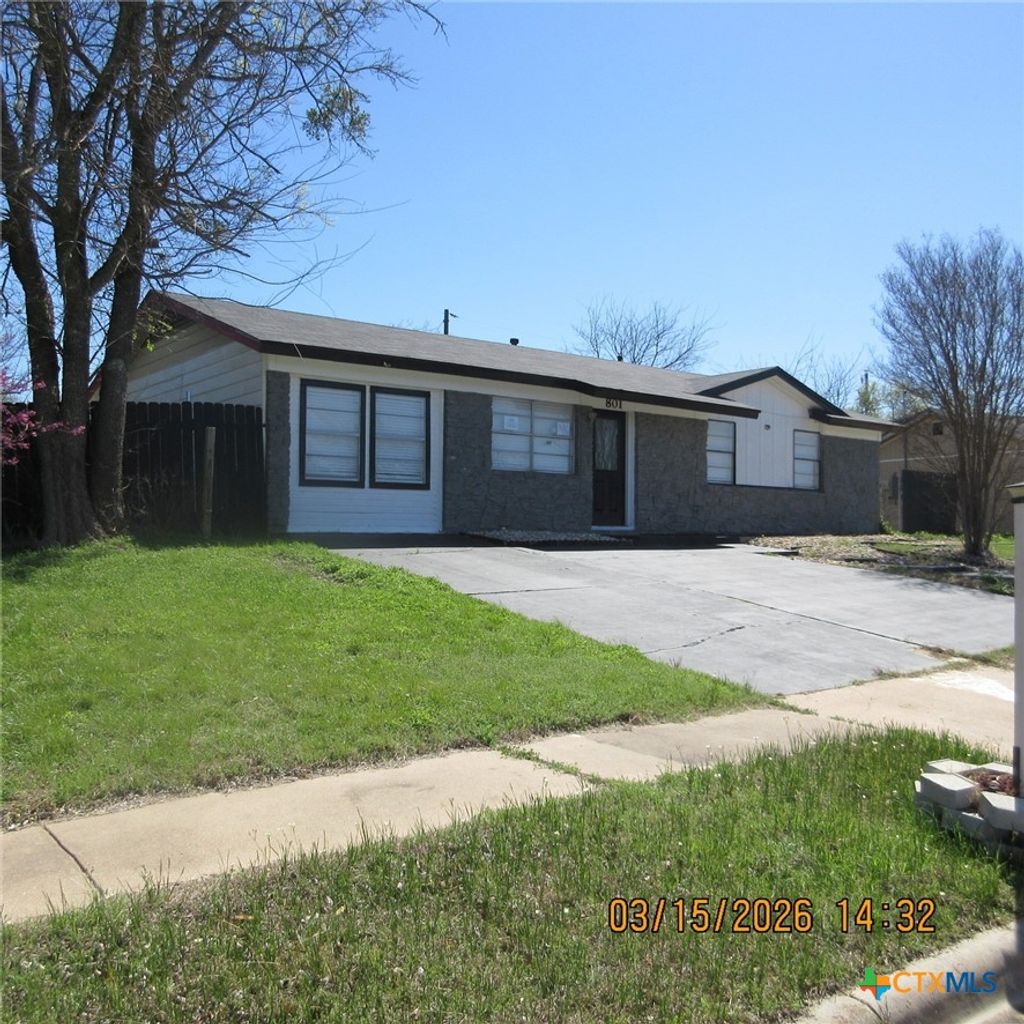 Photo of 801 Kielman Drive, Copperas Cove, TX 76522 (MLS # 610834)