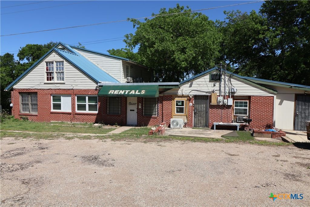 Photo of 702 Trimmier Road, Killeen, TX 76541 (MLS # 610733)