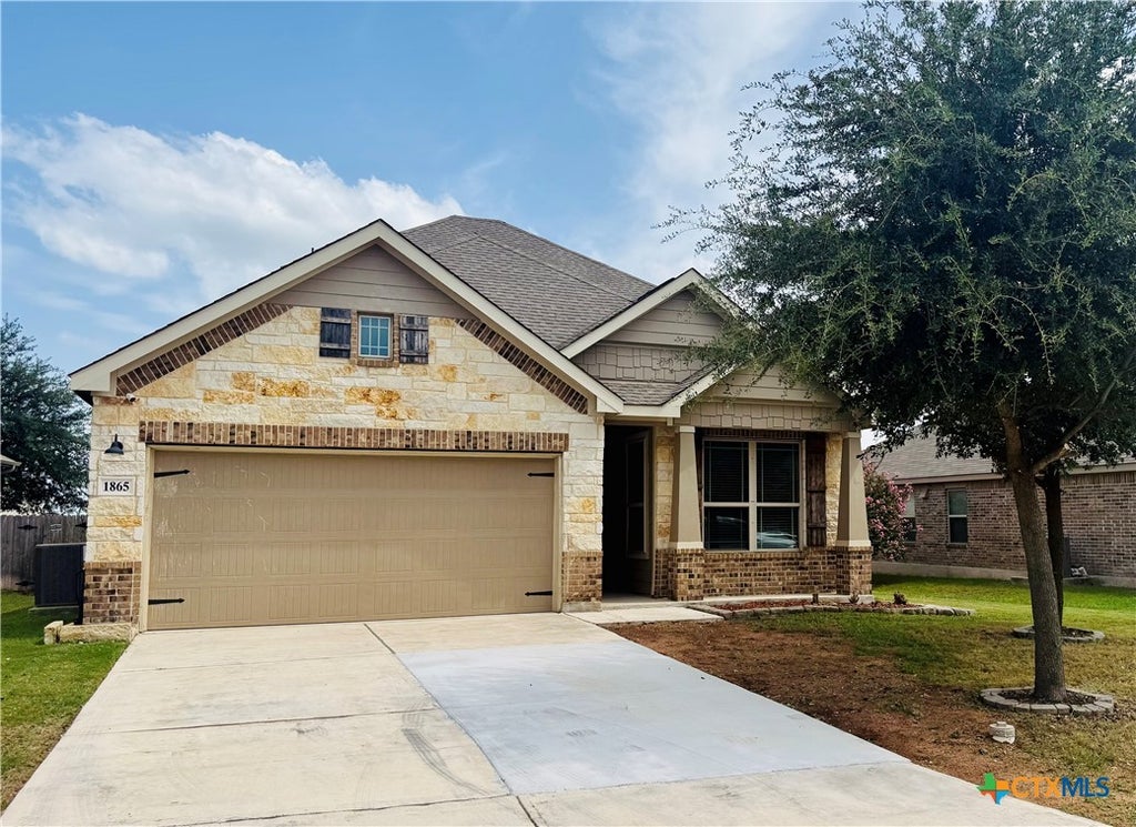 Photo of 1865 Logan Trail, New Braunfels, TX 78130 (MLS # 619103)