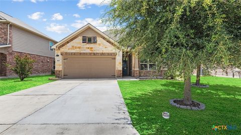 Photo of 1865 Logan Trail, New Braunfels, TX 78130 (MLS # 619103)