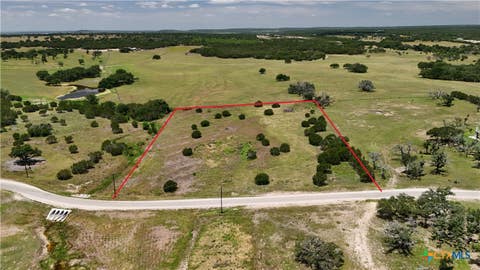 Photo of 12 Burnet Oaks Drive, Burnet, TX 78611 (MLS # 616510)