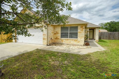 Photo of 1316 Fern Court, Gonzales, TX 78629 (MLS # 612563)