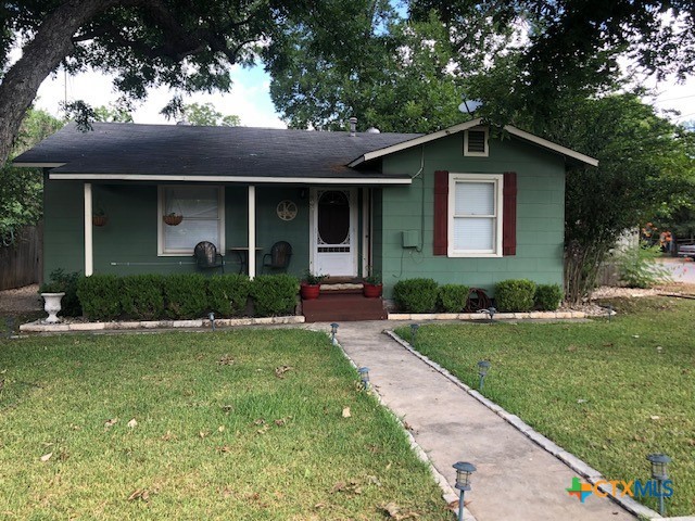Photo 1 of 25 — 893 Pine Street, New Braunfels, TX 78130