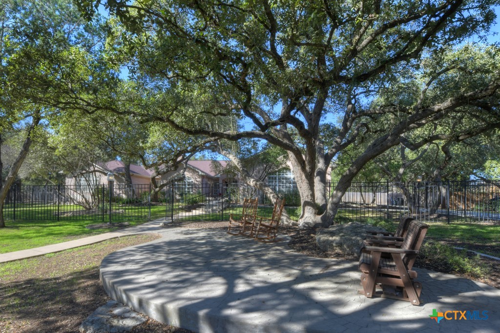 New Braunfels, Texas 78132, United States, 4 Bedrooms Bedrooms, ,3 BathroomsBathrooms,Residential,Pending,25090