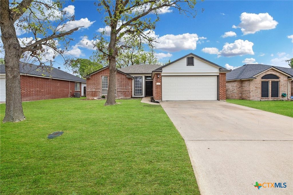 Photo of 4517 Longhorn Trail, Temple, TX 76502 (MLS # 608480)