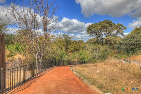 A home in New Braunfels