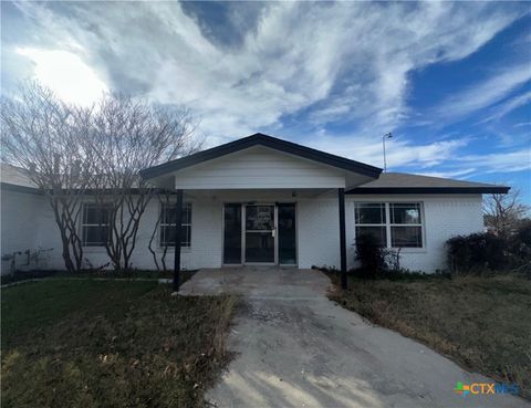 1405 W Storey San Saba TX 76877