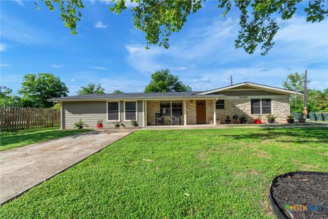 Photo of 1009 Crepe Myrtle Drive, San Marcos, TX 78666 (MLS # 619153)