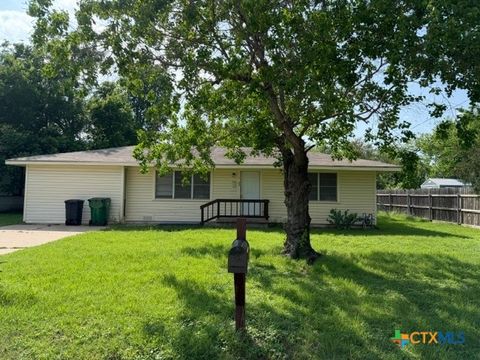 Photo of 1102 N Houston, Cameron, TX 76520 (MLS # 612264)