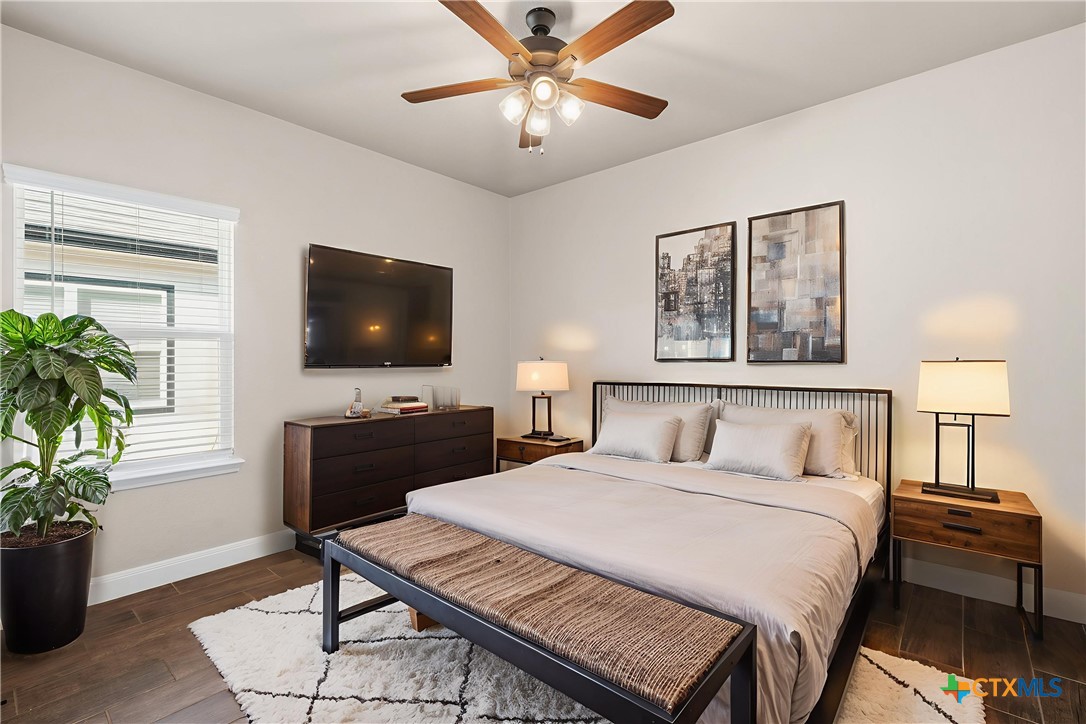 1606 Fiddle Wood Way