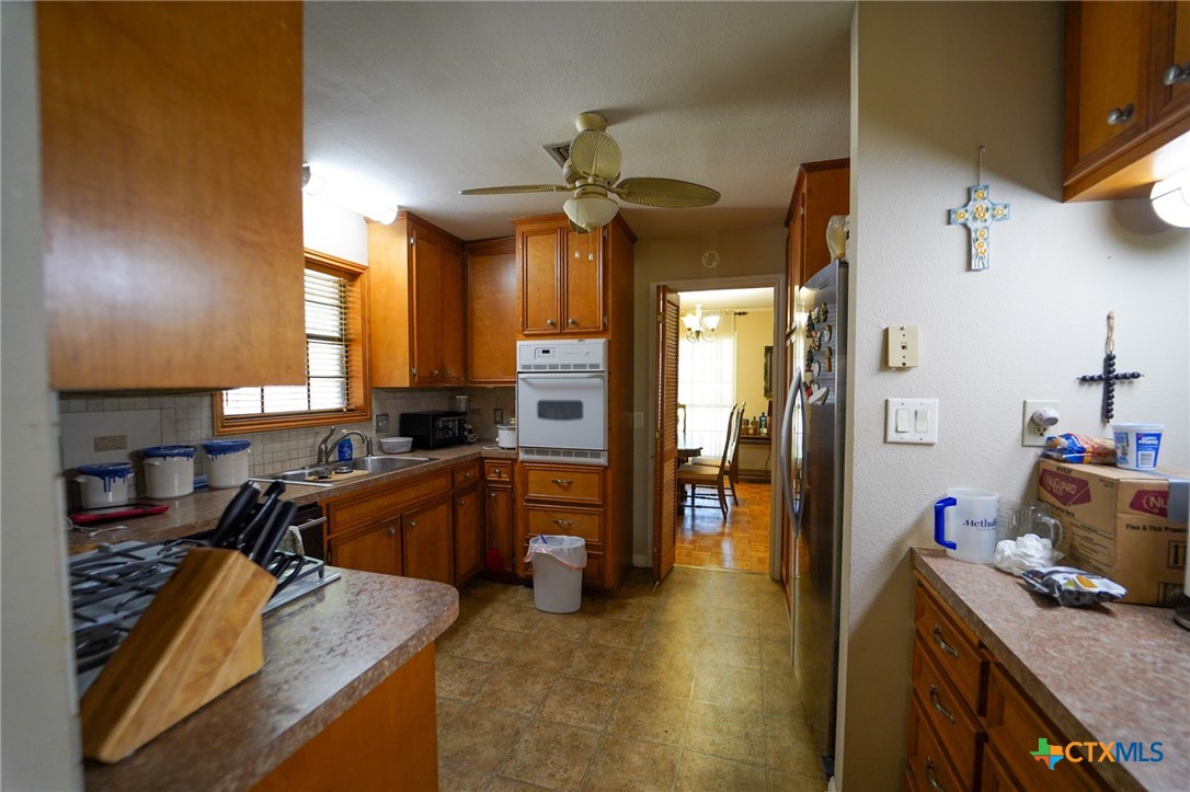 2801 E Loma Vista Avenue