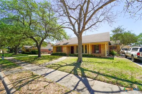2801 E Loma Vista Avenue Victoria TX 77901