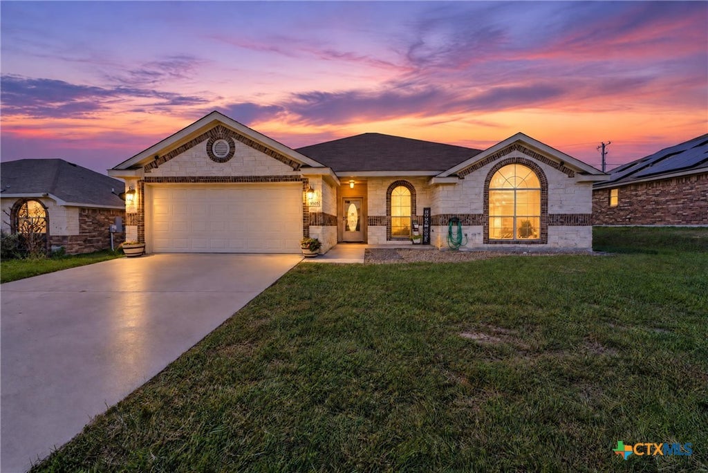 Photo of 9505 Kaitlyn Drive, Killeen, TX 76542 (MLS # 628105)
