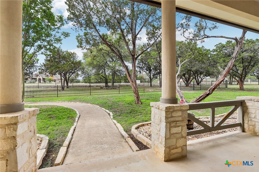 223 Summer Glen Lane