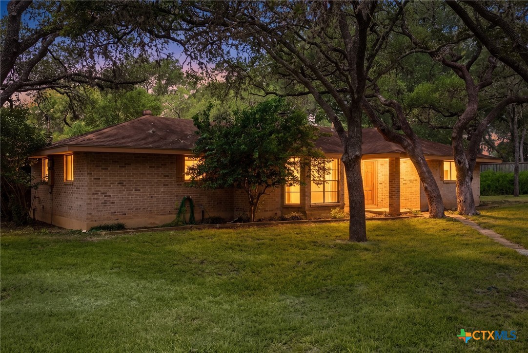 304 Hill Country Lane