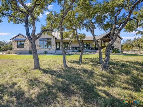 Photo of 2145 San Jose Way, Canyon Lake, TX 78133 (MLS # 606187)