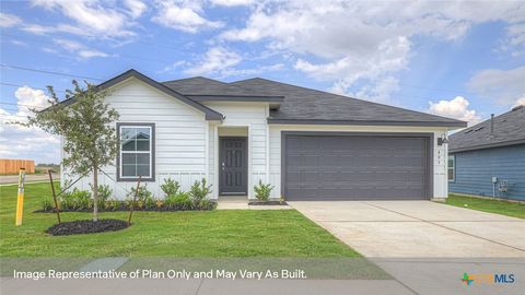 Photo of 317 HODGES Street, Maxwell, TX 78656 (MLS # 601489)