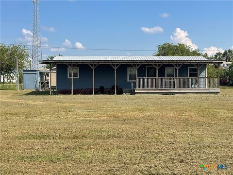 508-512 Frisco Ave Seadrift TX 77983