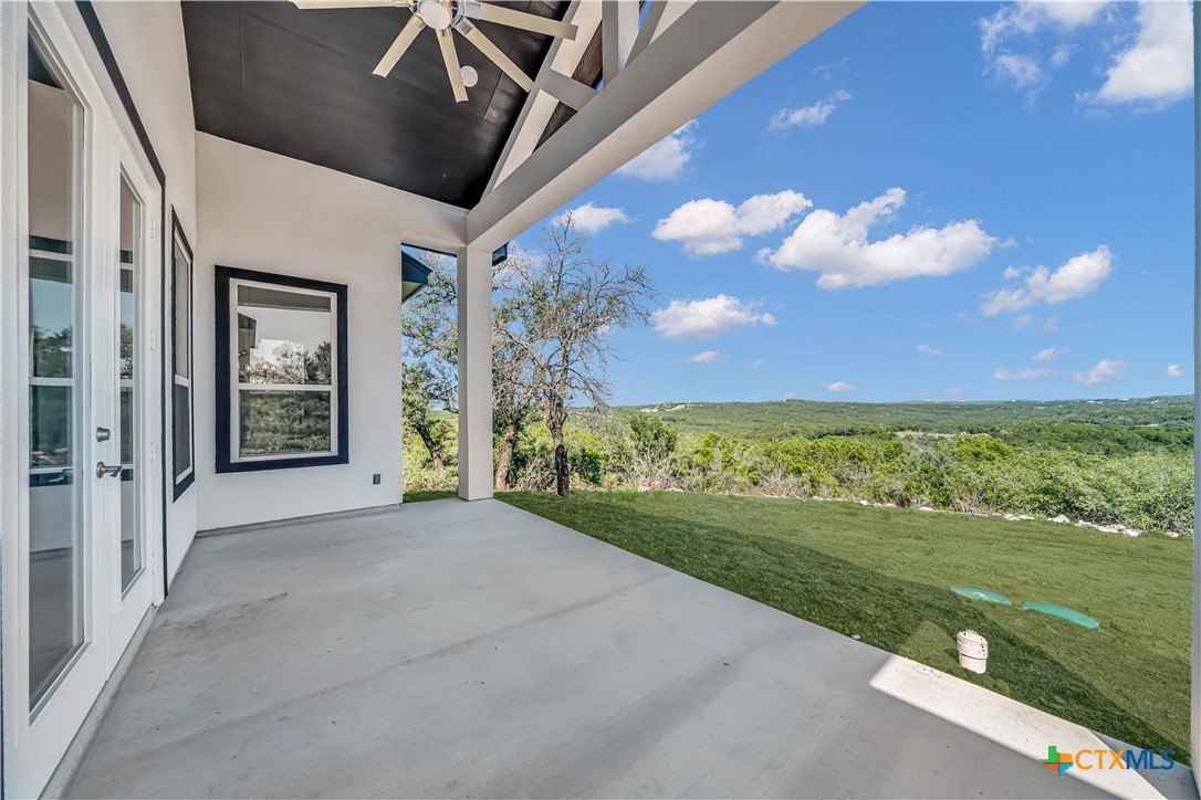 1585 Private Road 2771