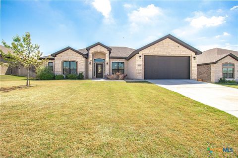 Photo of 603 Magnolia Drive, Troy, TX 76579 (MLS # 608536)