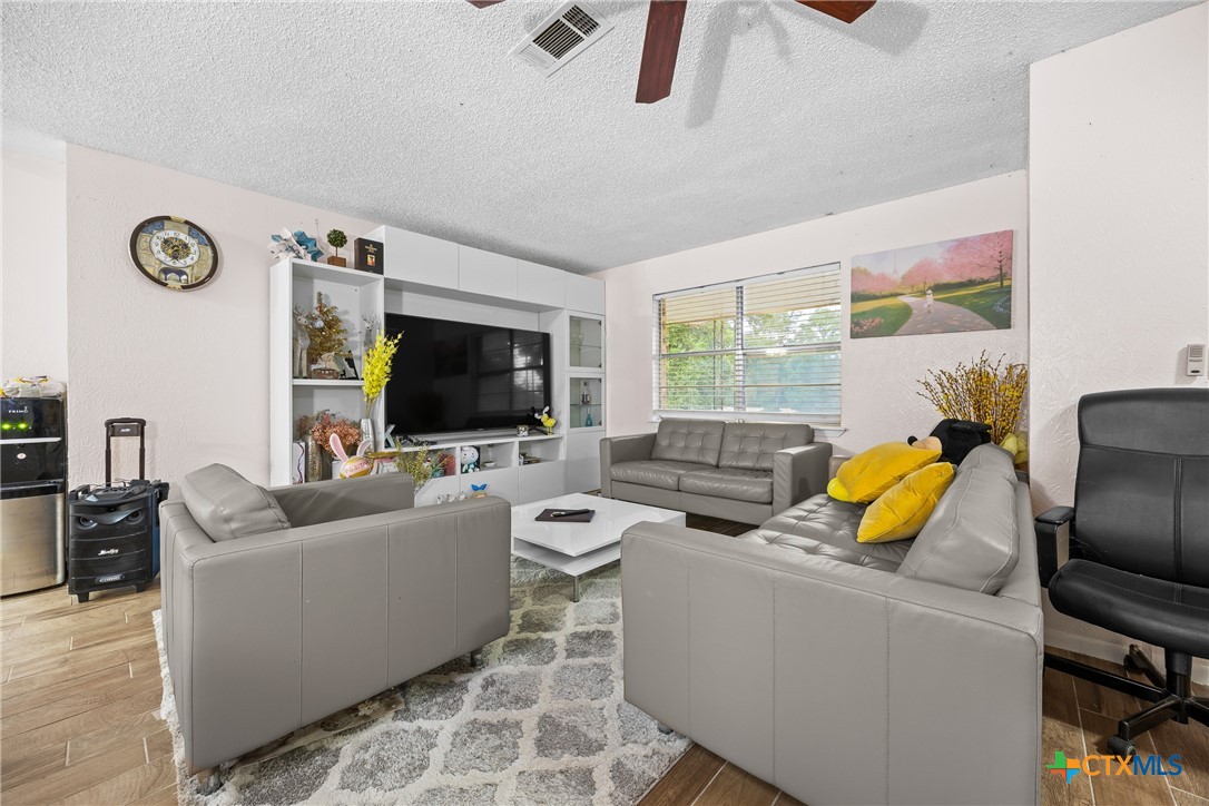 243 County Road 4314