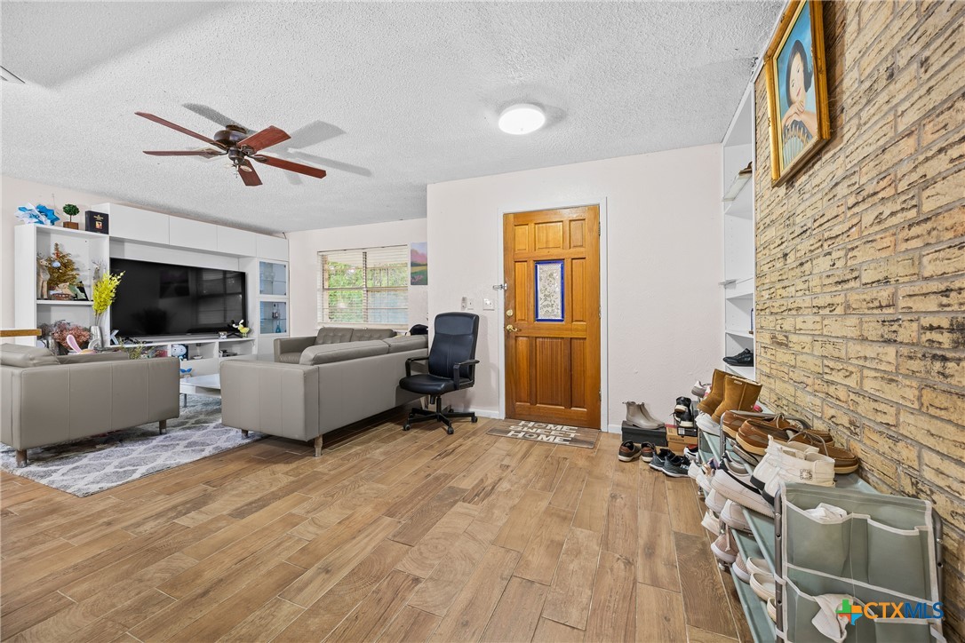 243 County Road 4314