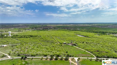 2675 Fm 465 Seguin TX 78155