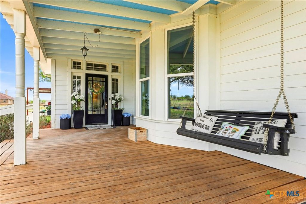 Photo of 6673 Center Point Road, San Marcos, TX 78666 (MLS # 607845)