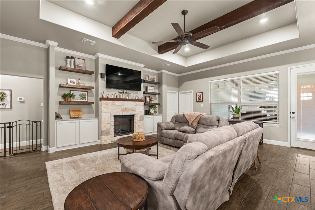 267 Sand Flat Lane