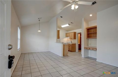 Photo of 427 Lindsey Street #121, San Marcos, TX 78666 (MLS # 600169)