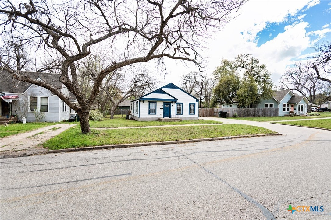 905 N 9th Street