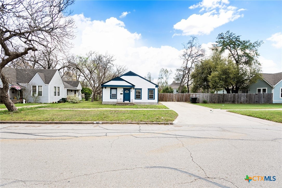 905 N 9th Street