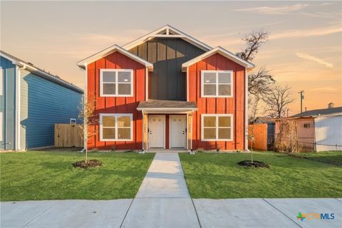 909 S Martin Luther King Jr Drive A & B Temple TX 76504