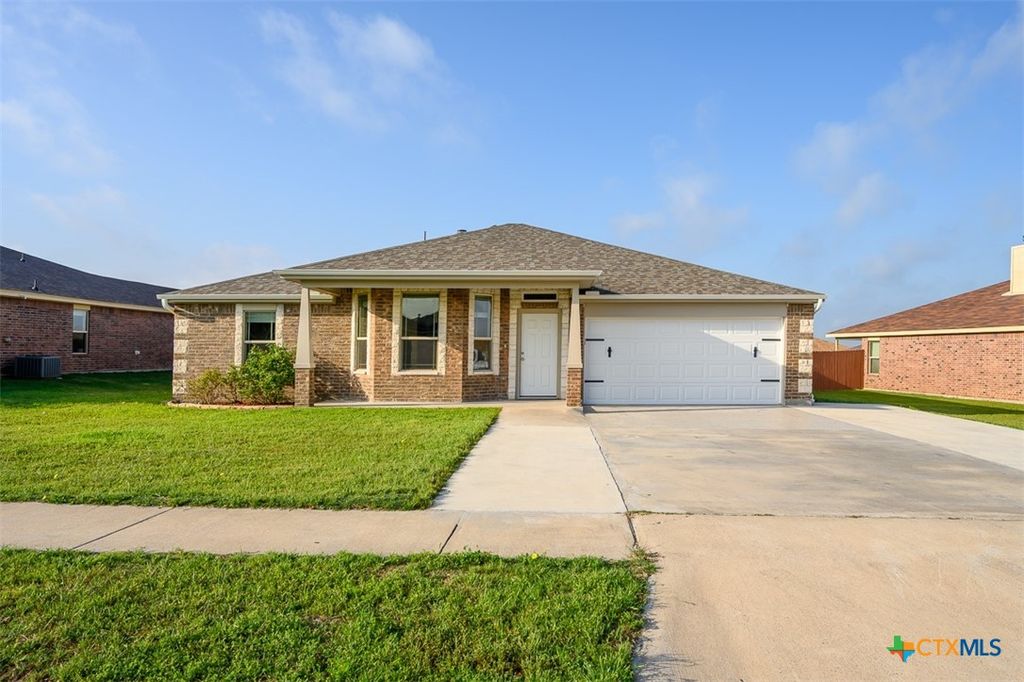 Photo of 3433 Plateau Street, Copperas Cove, TX 76522 (MLS # 610684)