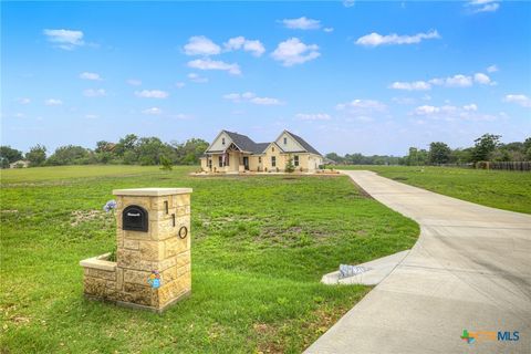 Photo of 110 Lake Village Road, Seguin, TX 78155 (MLS # 612401)