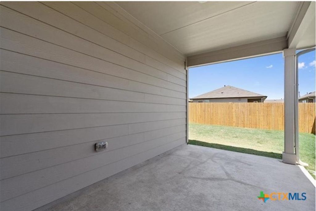 Photo of 211 Whipporwill Lane, San Marcos, TX 78666 (MLS # 611350)