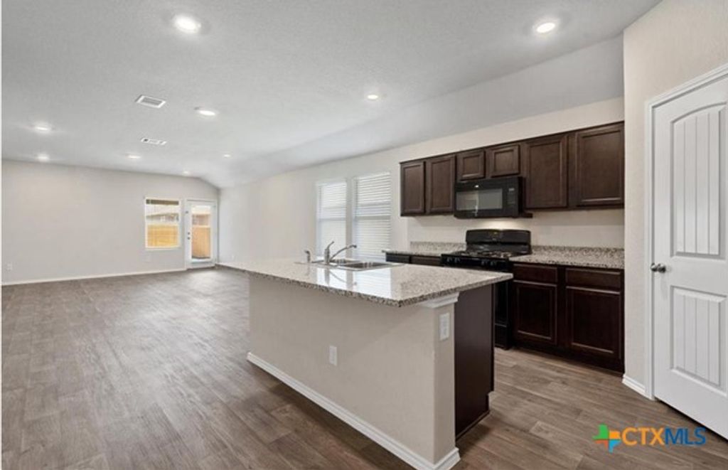 Photo of 211 Whipporwill Lane, San Marcos, TX 78666 (MLS # 611350)