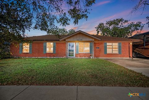 Photo of 1315 Jackson Street, Port Lavaca, TX 77979 (MLS # 599506)