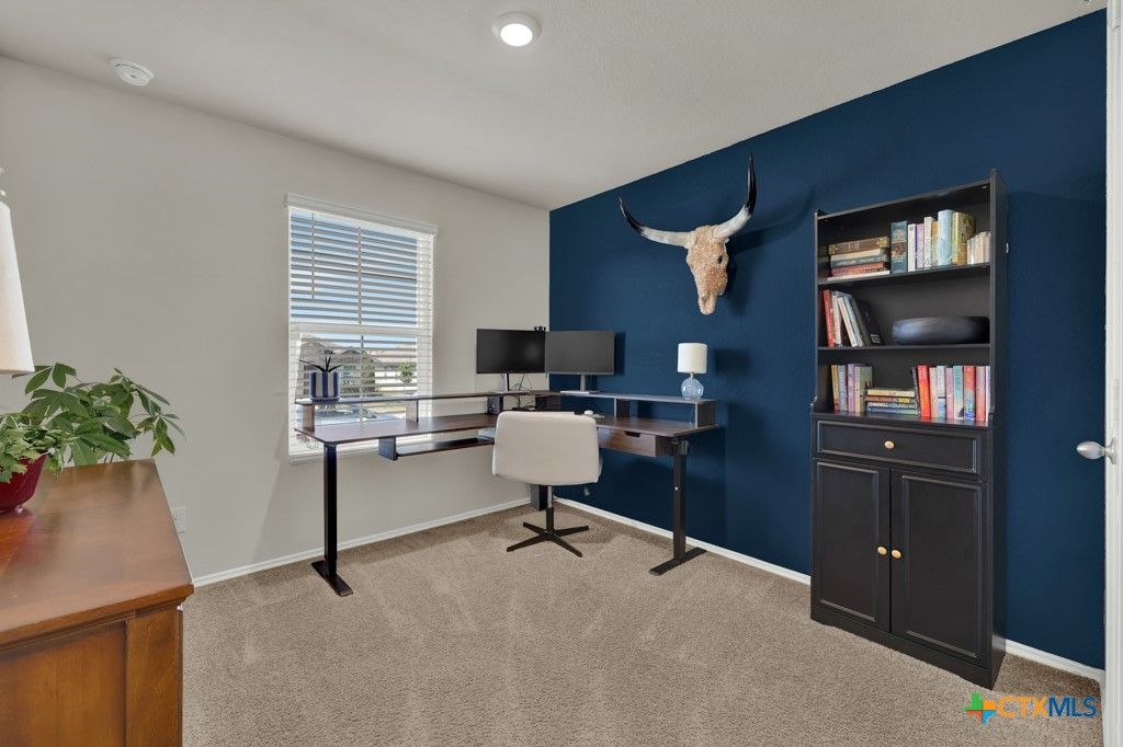 Photo of 204 Whipporwill Lane, San Marcos, TX 78666 (MLS # 608685)