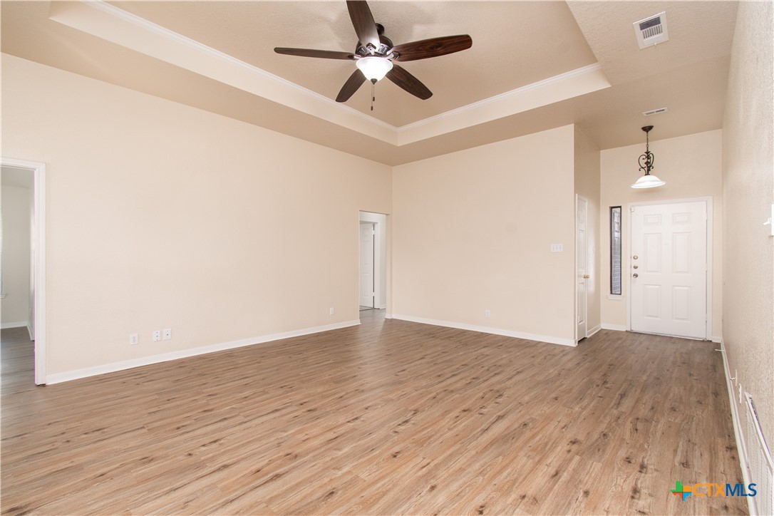 4403 Glennwood Drive