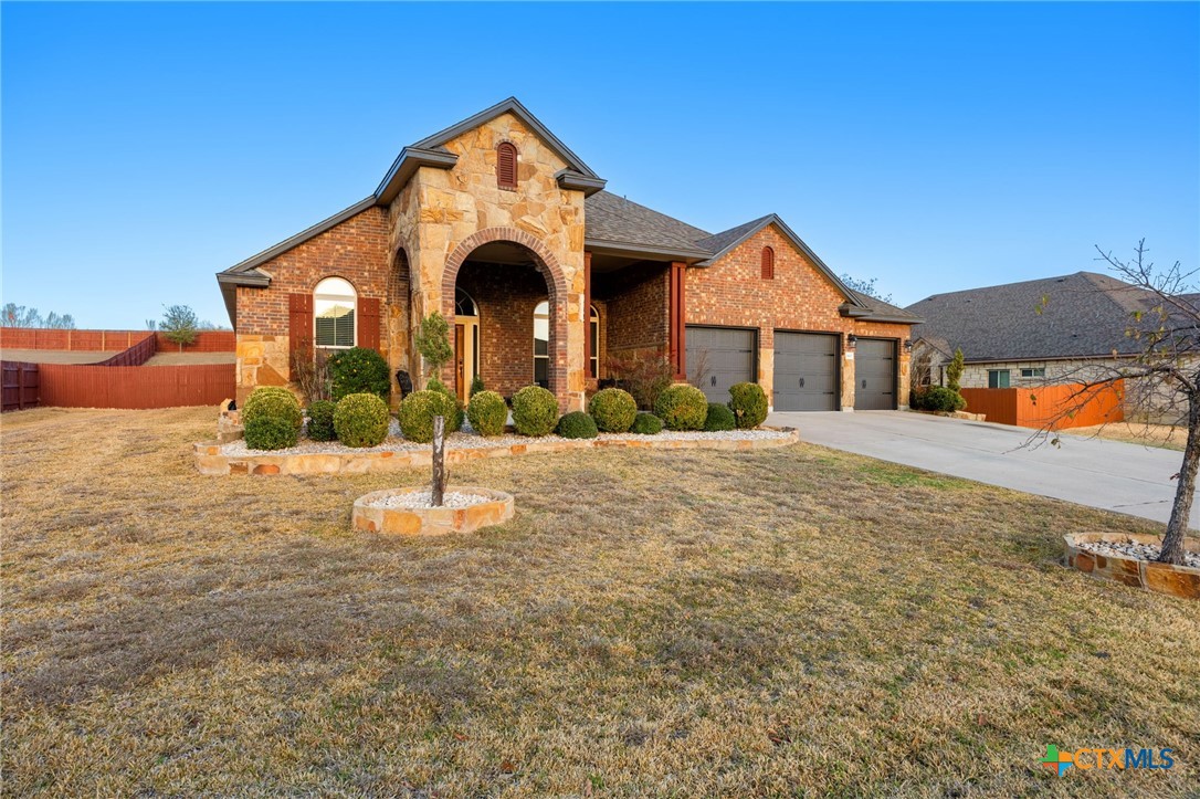 3607 Mesquite Branch Drive