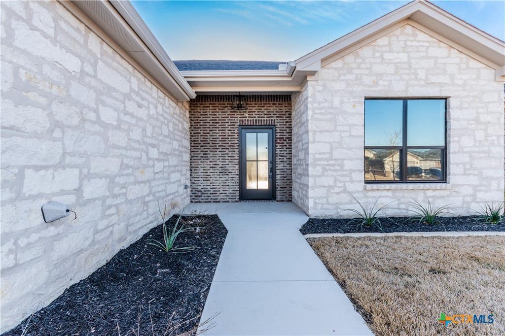 Photo of 8415 James Herring's Way, Killeen, TX 76542 (MLS # 622430)
