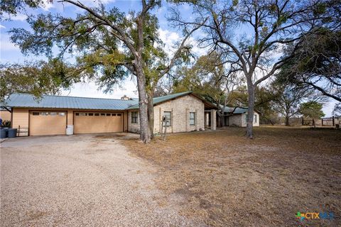 A home in Lampasas